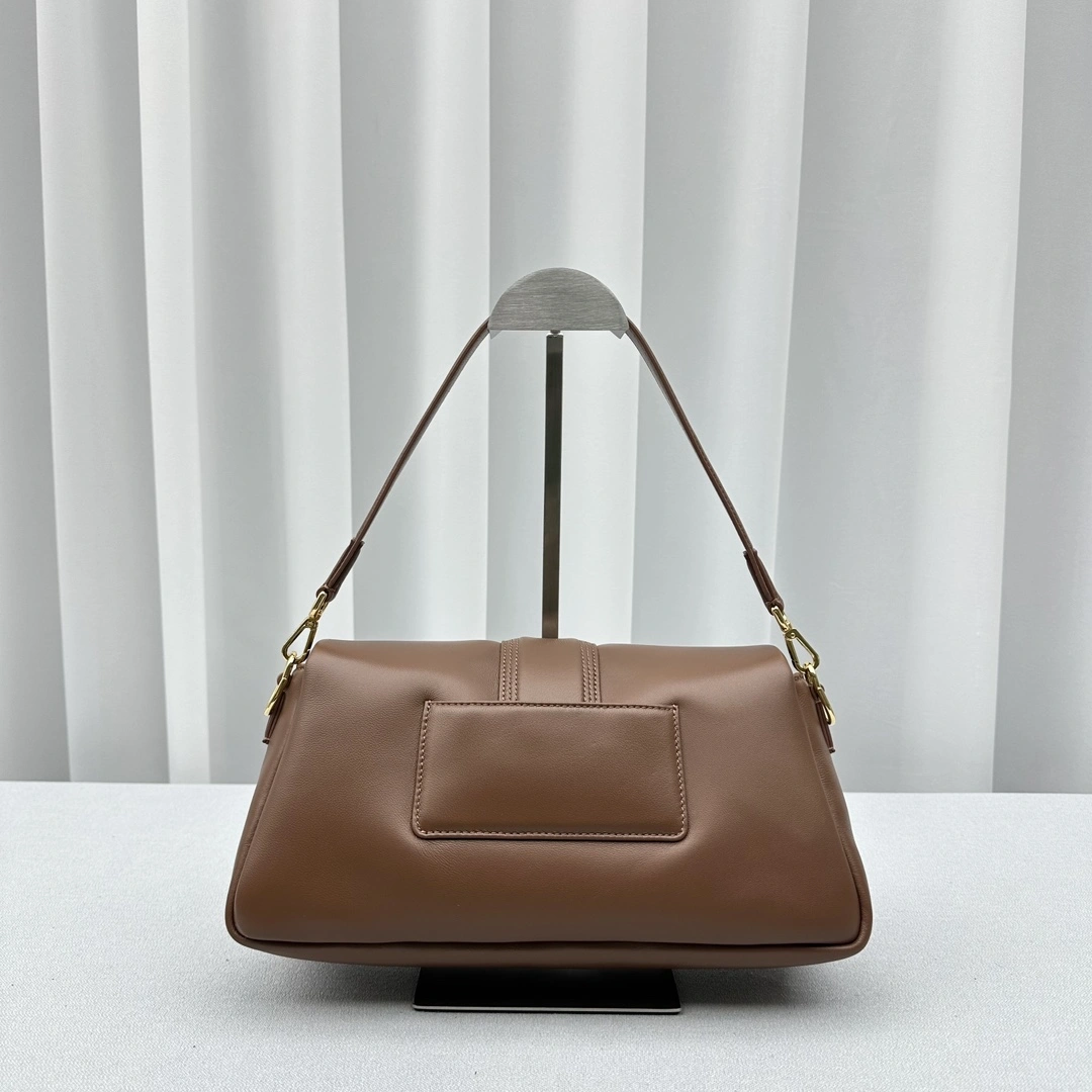 Flexible Jacquemus Satchel Bags 69651