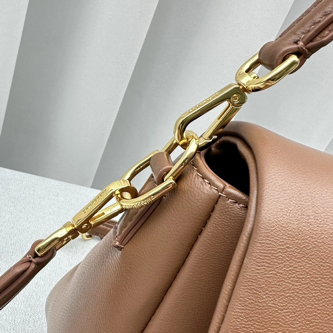 Flexible Jacquemus Satchel Bags 69651