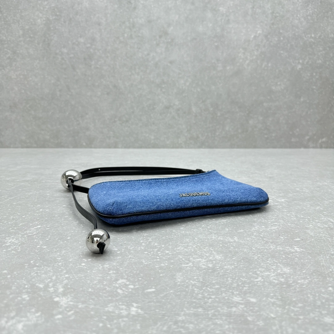 Refined Jacquemus Satchel Bags 69607