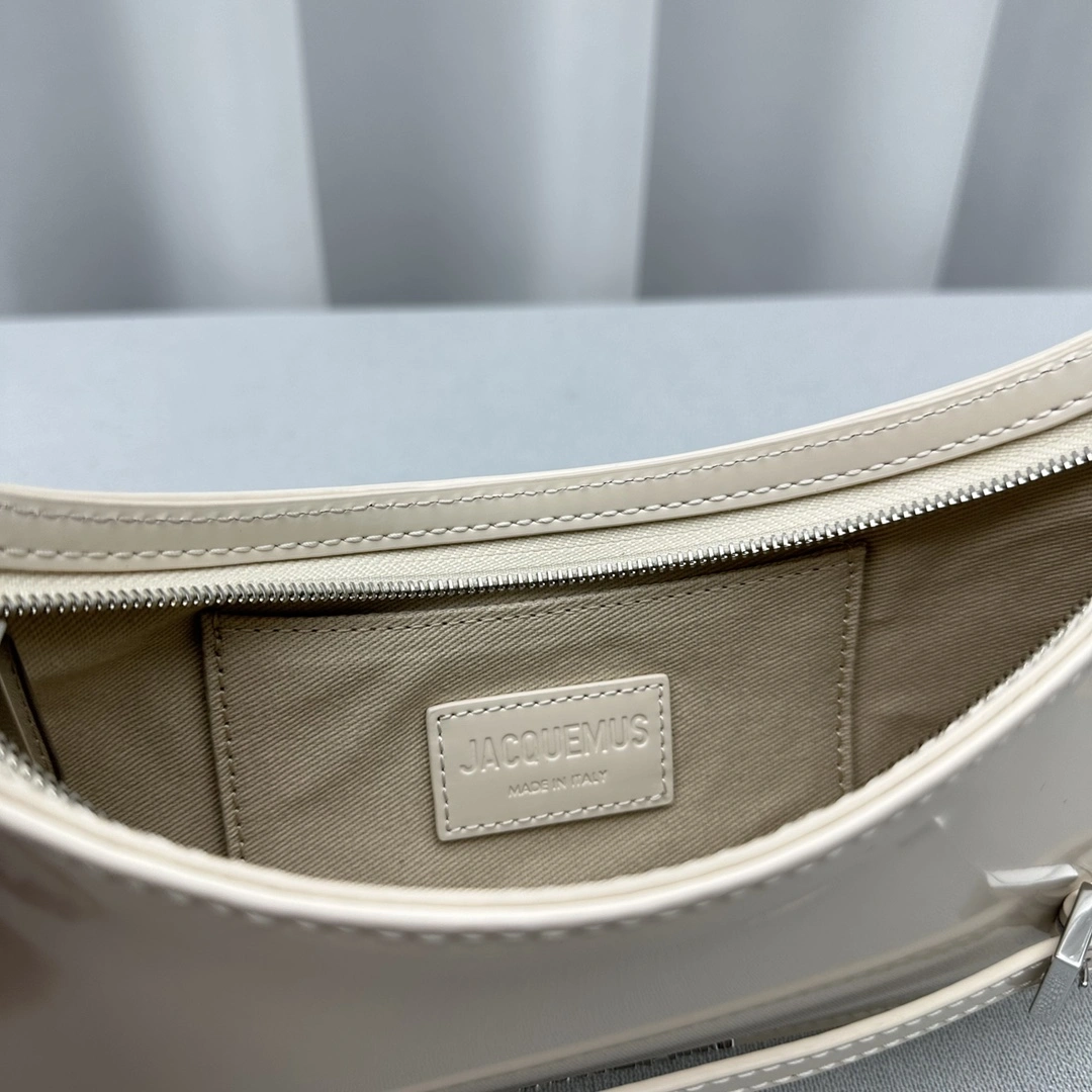 Jacquemus Satchel Bags ZipUp 69606