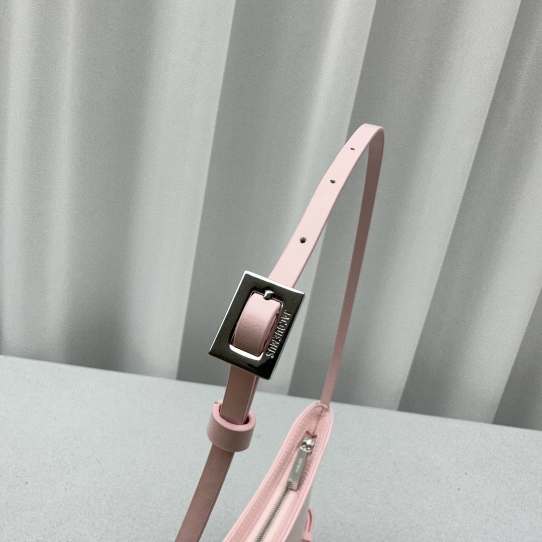 Elegant Jacquemus Satchel Bags 69604