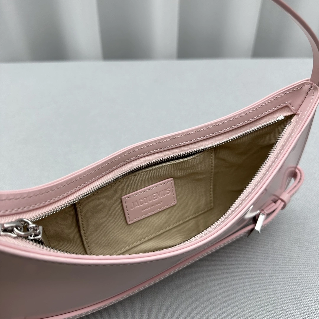 Elegant Jacquemus Satchel Bags 69604