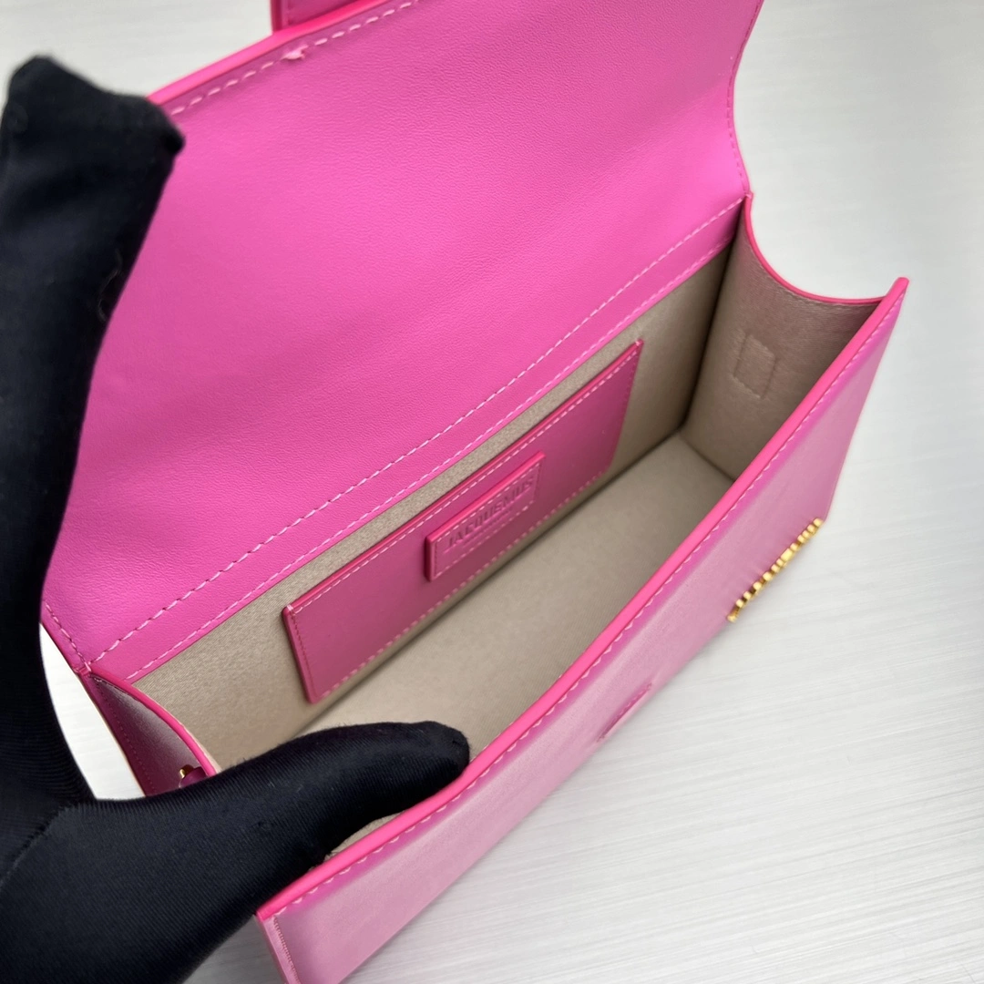 Sophisticated Jacquemus Satchel Bags 69598