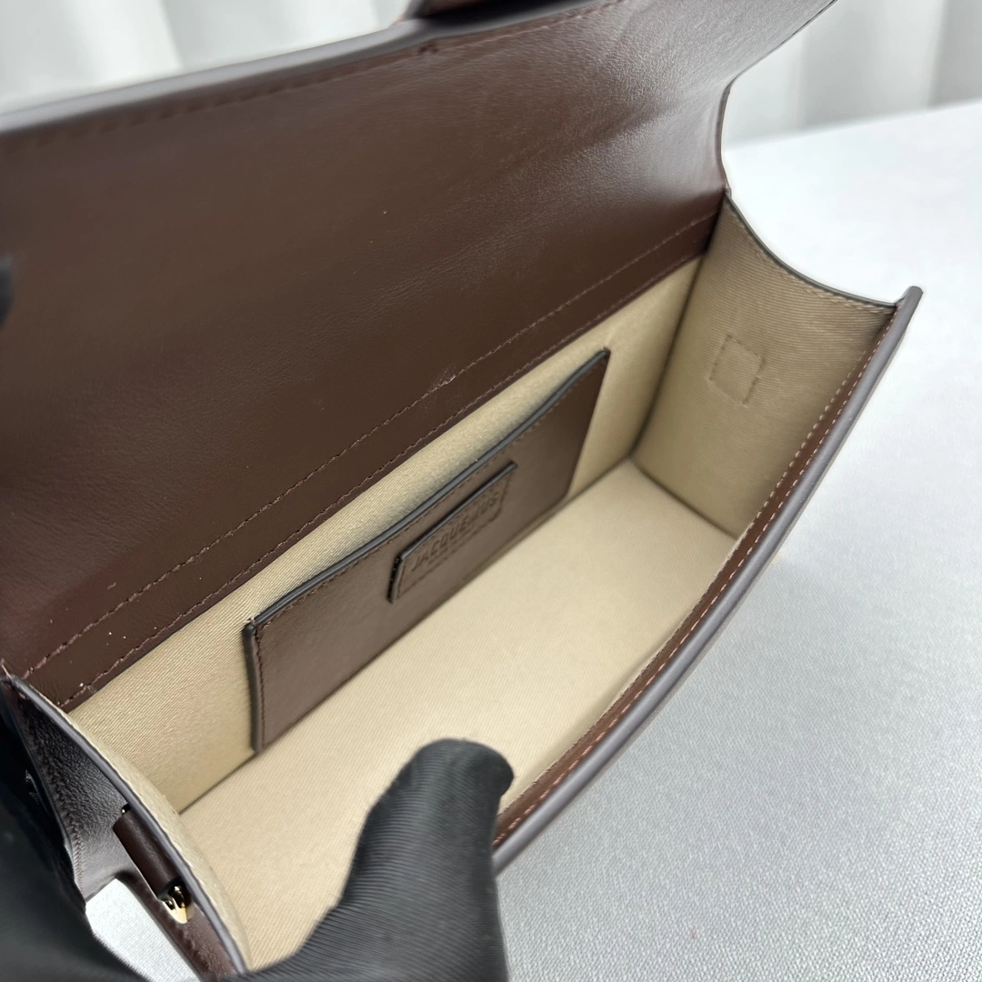 Jacquemus Satchel Bags Breathable 69592
