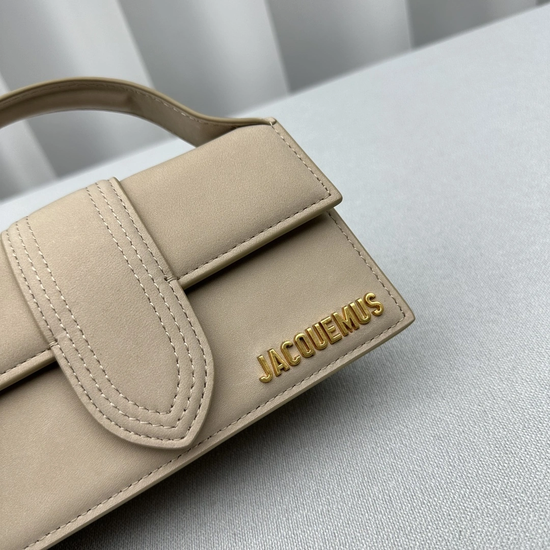 Jacquemus Satchel Bags FastDry 69591