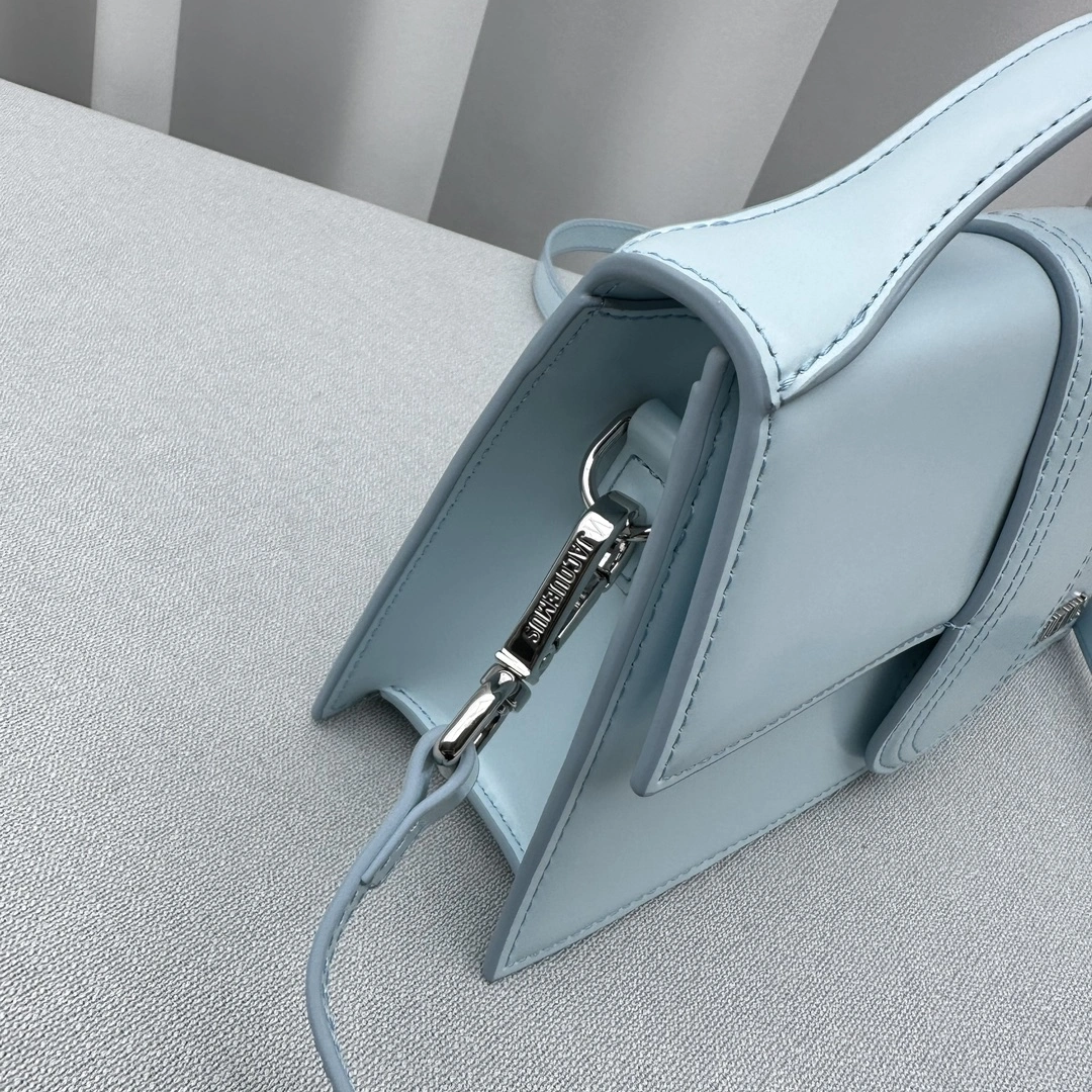 SmoothTexture Jacquemus Satchel Bags 69583