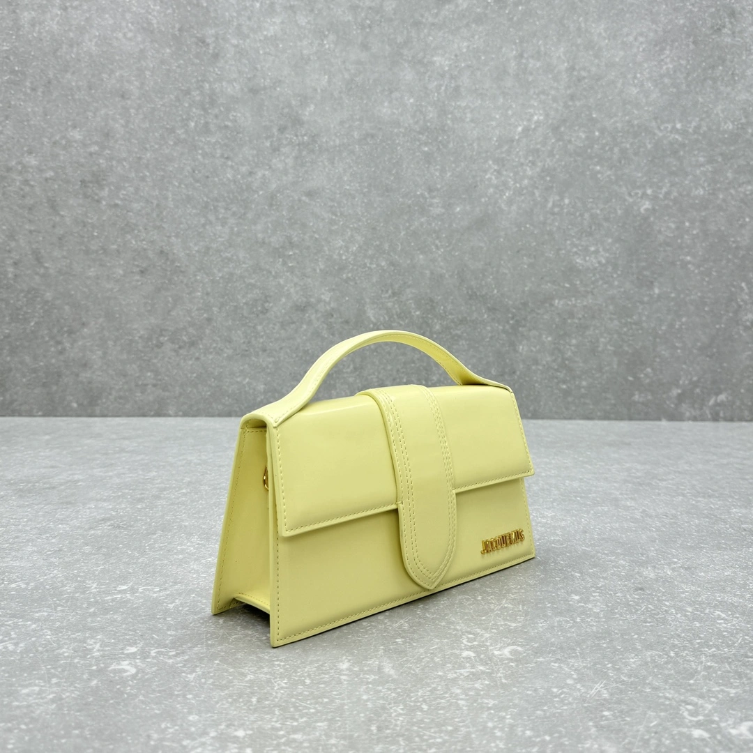 Jacquemus Satchel Bags UrbanChic 69577