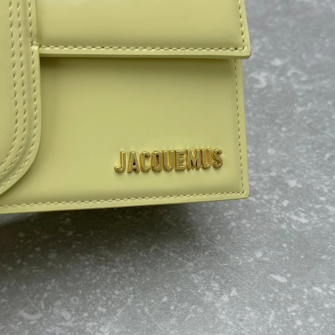 Jacquemus Satchel Bags UrbanChic 69577