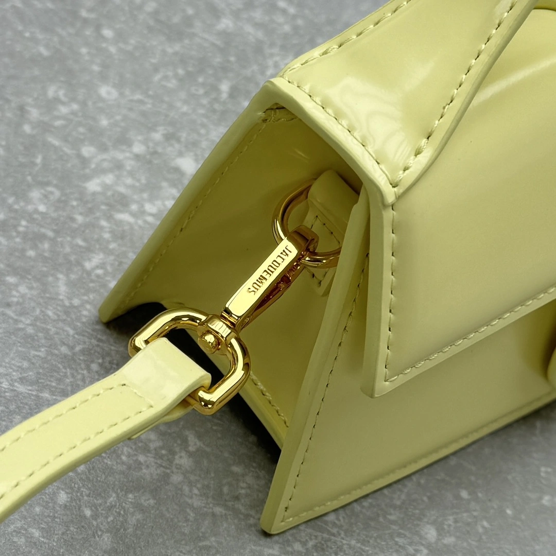 Jacquemus Satchel Bags Compact 69576
