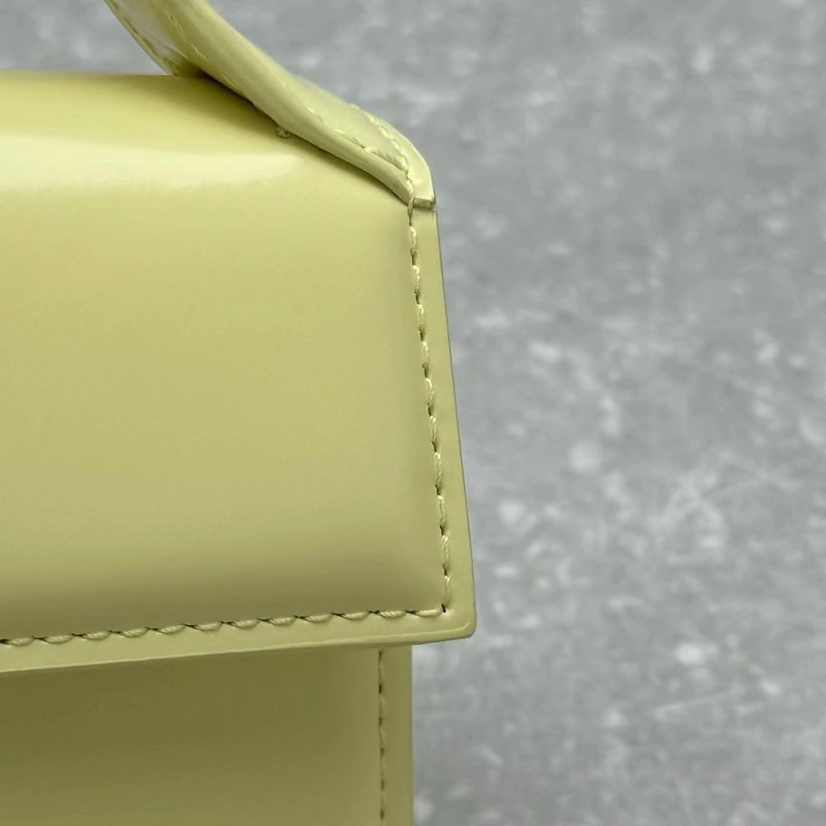 Jacquemus Satchel Bags Compact 69576