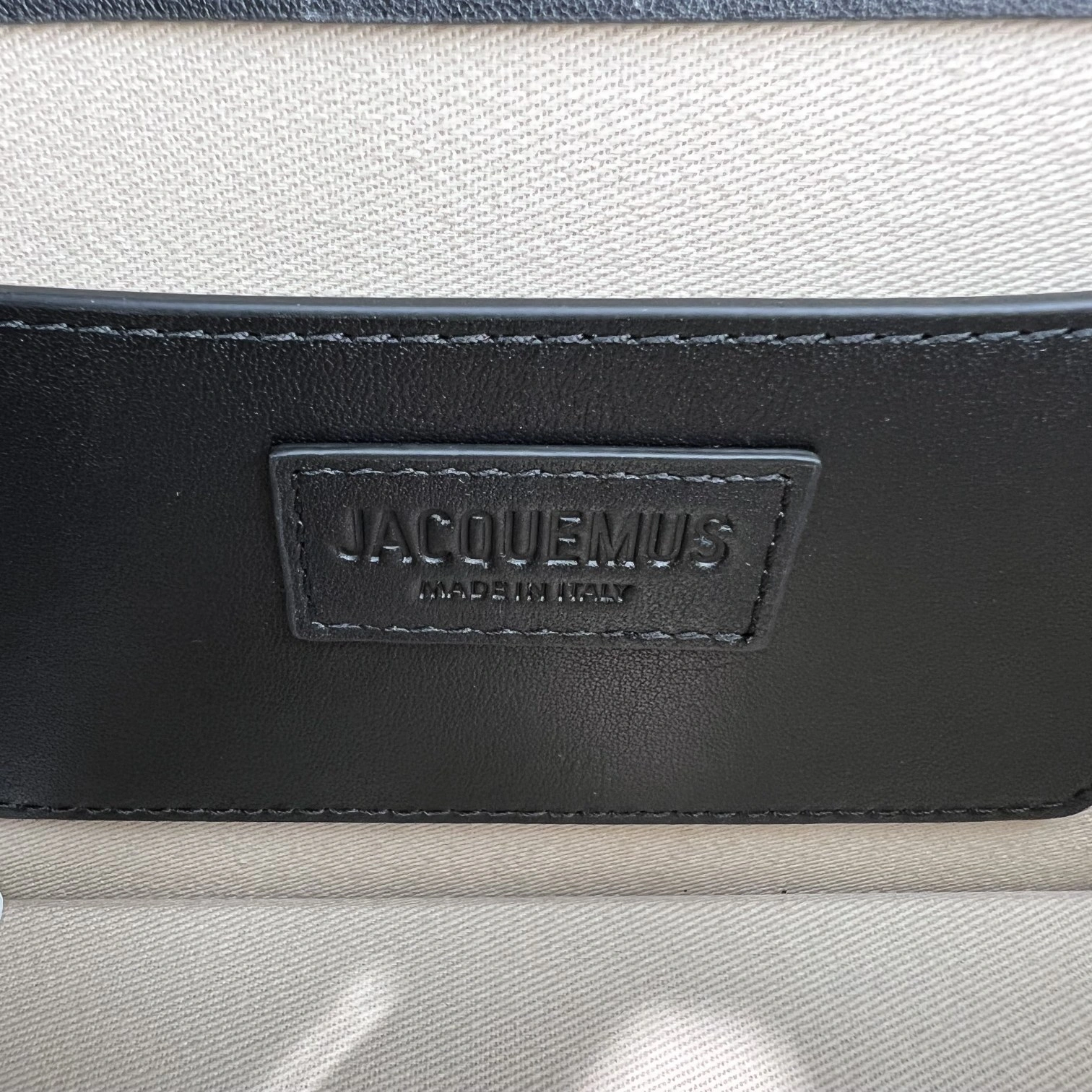Jacquemus Satchel Bags Comfortable 69578