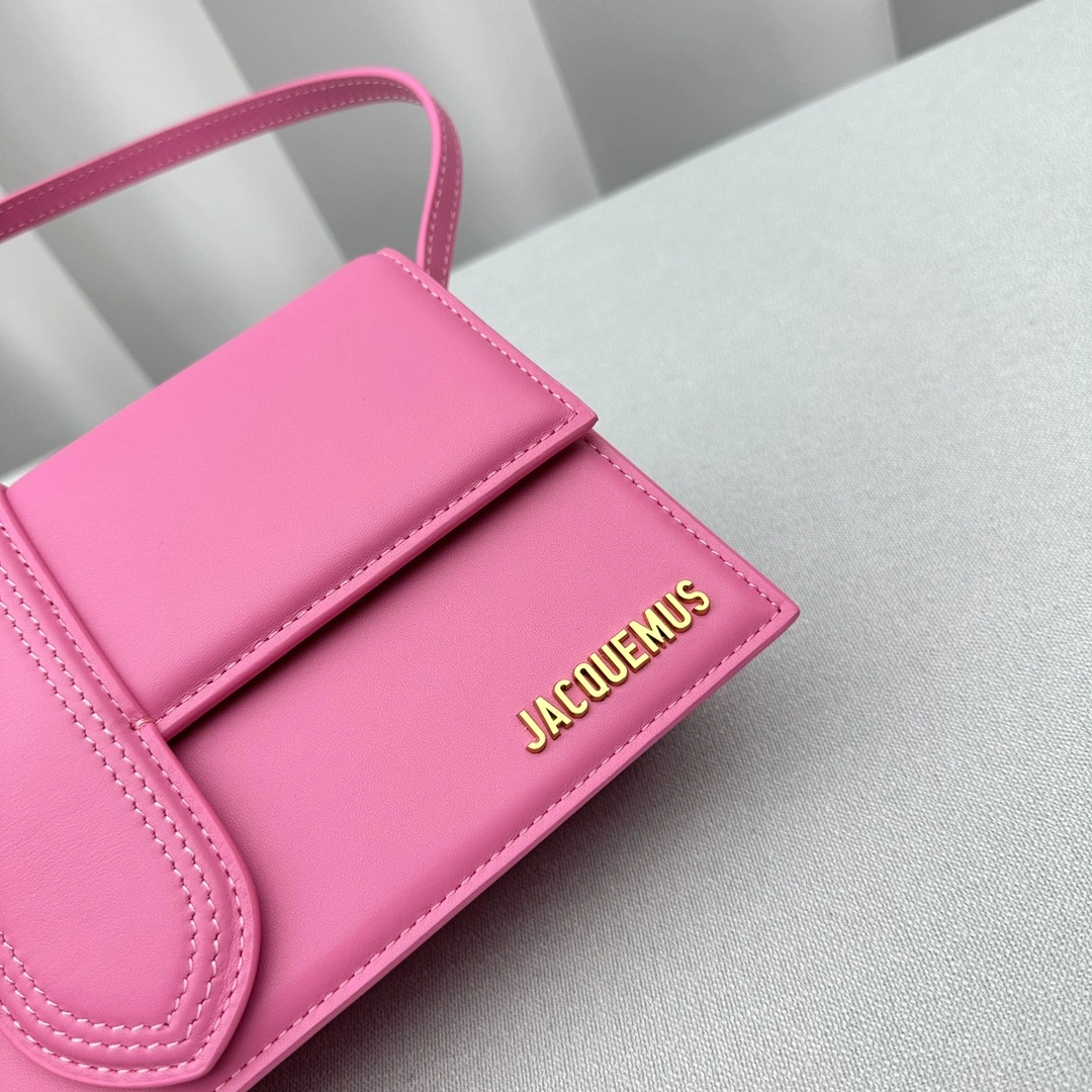 Seasonal Jacquemus Satchel Bags 69654