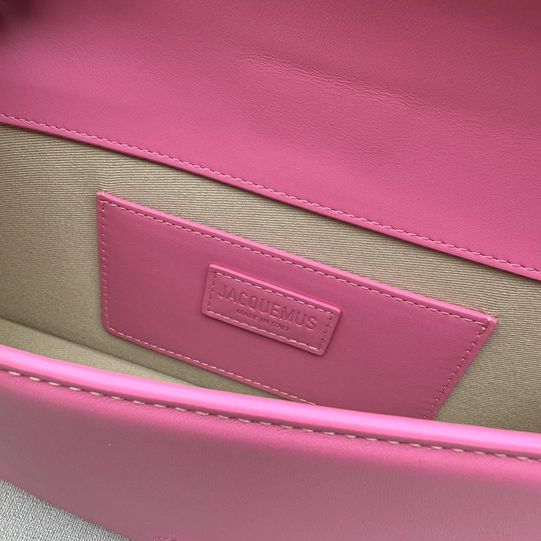 Seasonal Jacquemus Satchel Bags 69654