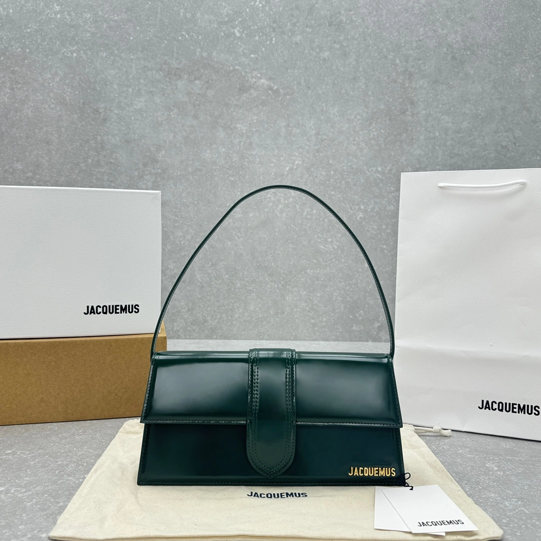 ZipUp Jacquemus Satchel Bags 69570