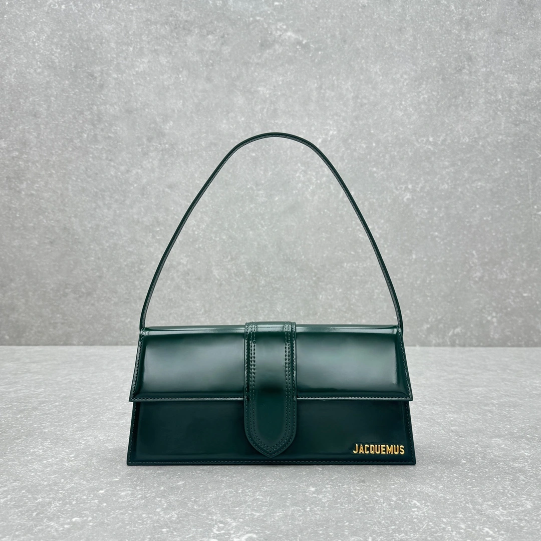 ZipUp Jacquemus Satchel Bags 69570
