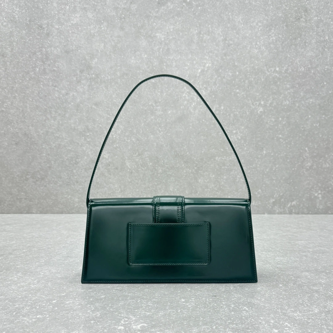 ZipUp Jacquemus Satchel Bags 69570
