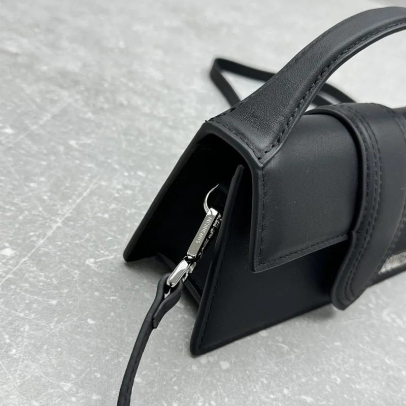 Jacquemus Satchel bags Resilient 55752