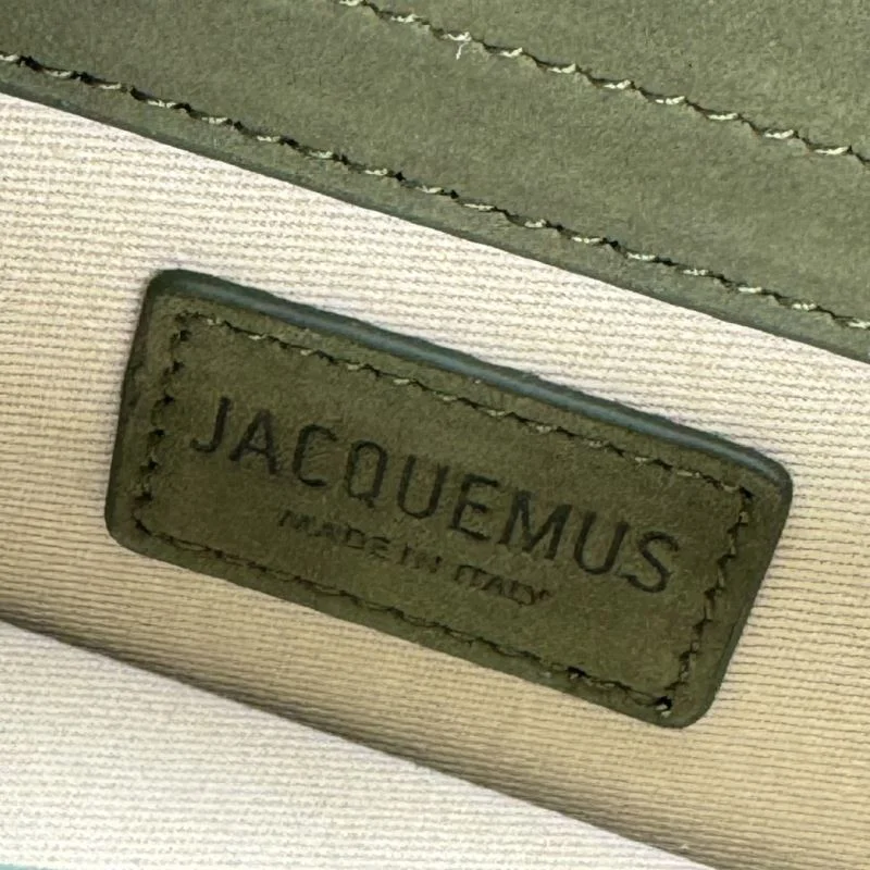 Jacquemus Satchel bags Bold 55771
