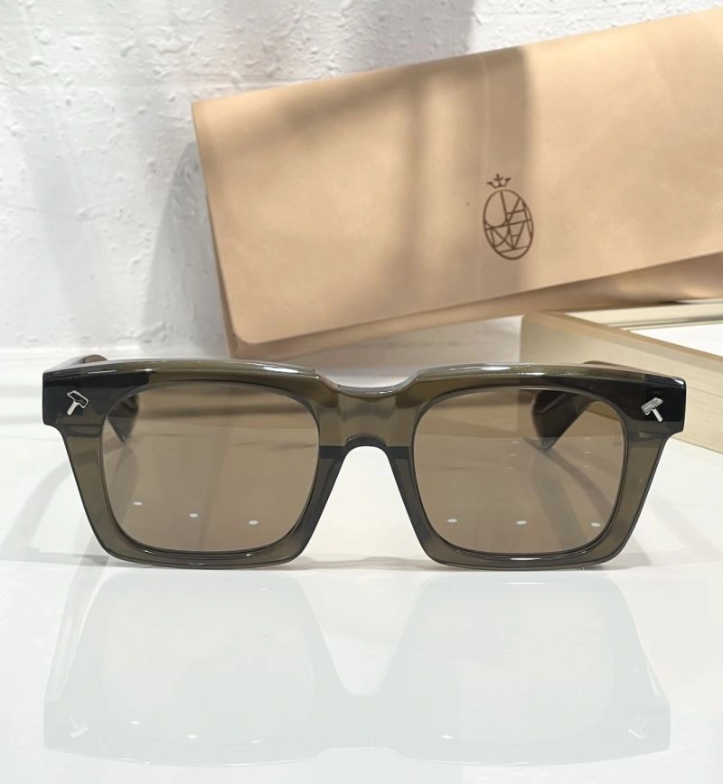 AllSeason Jacquemus Sunglasses 280250