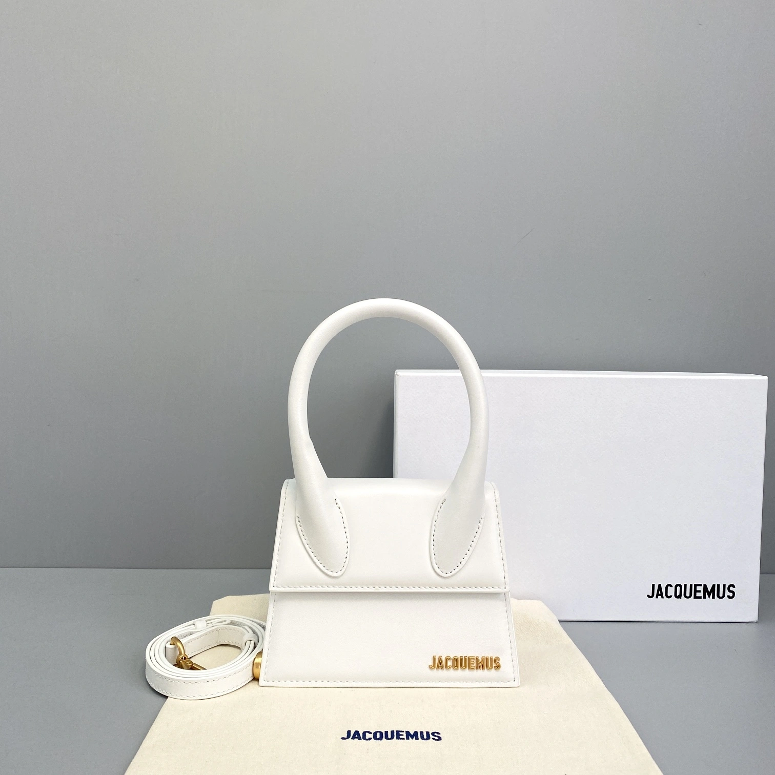 Casual Jacquemus Top Handle Bags 69562