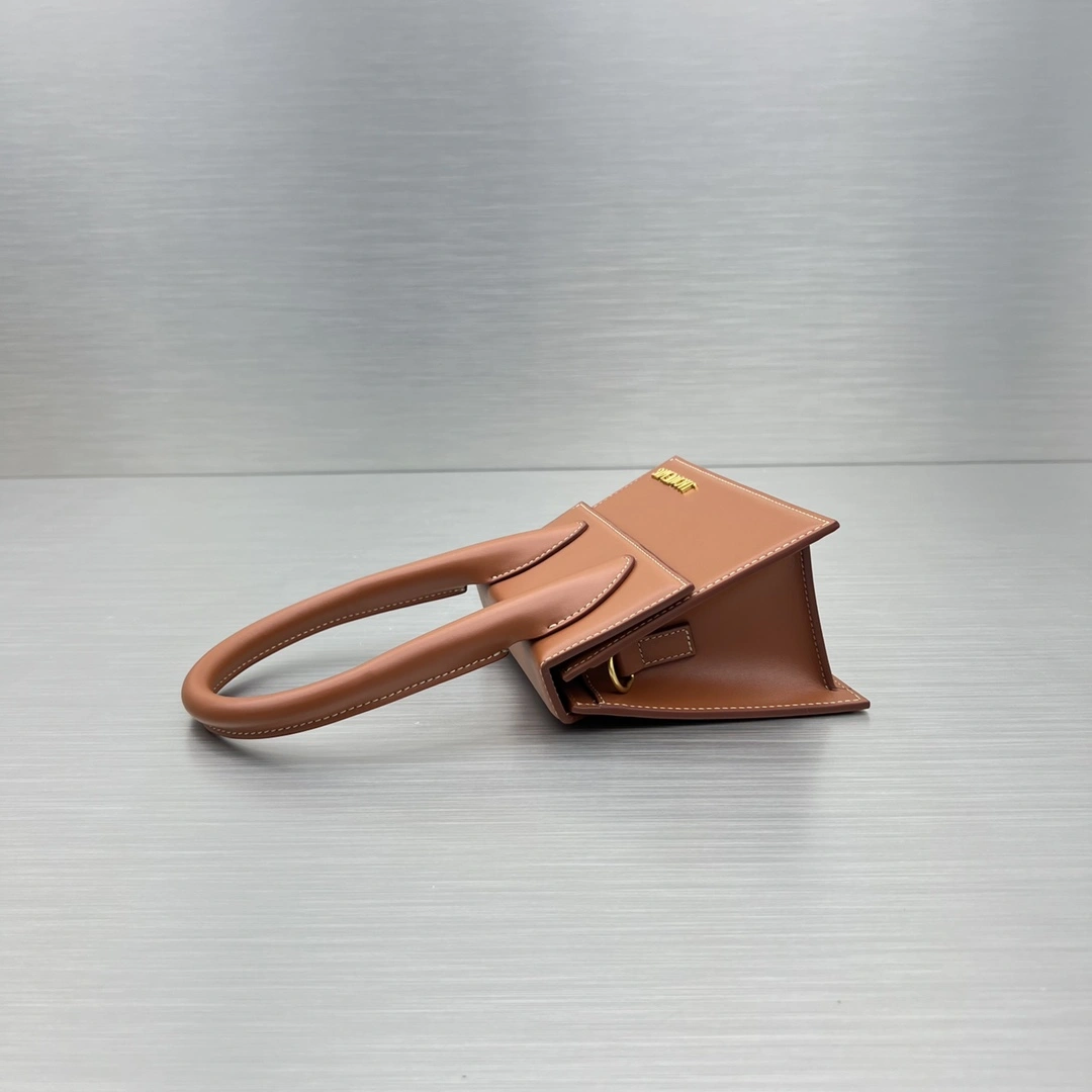 Jacquemus Top Handle Bags WellDesigned 69559