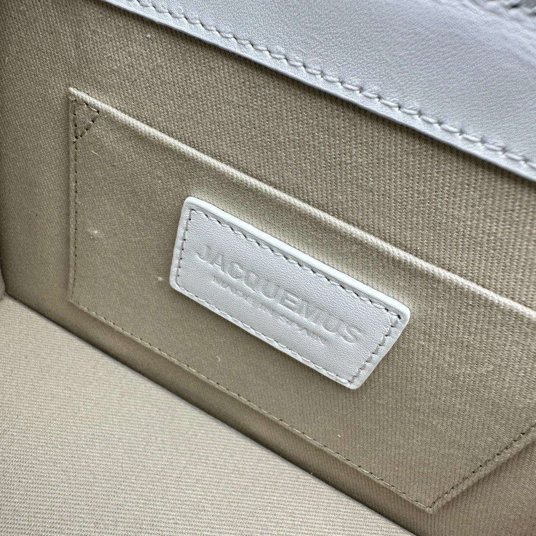 Affordable Jacquemus Top Handle Bags 69590