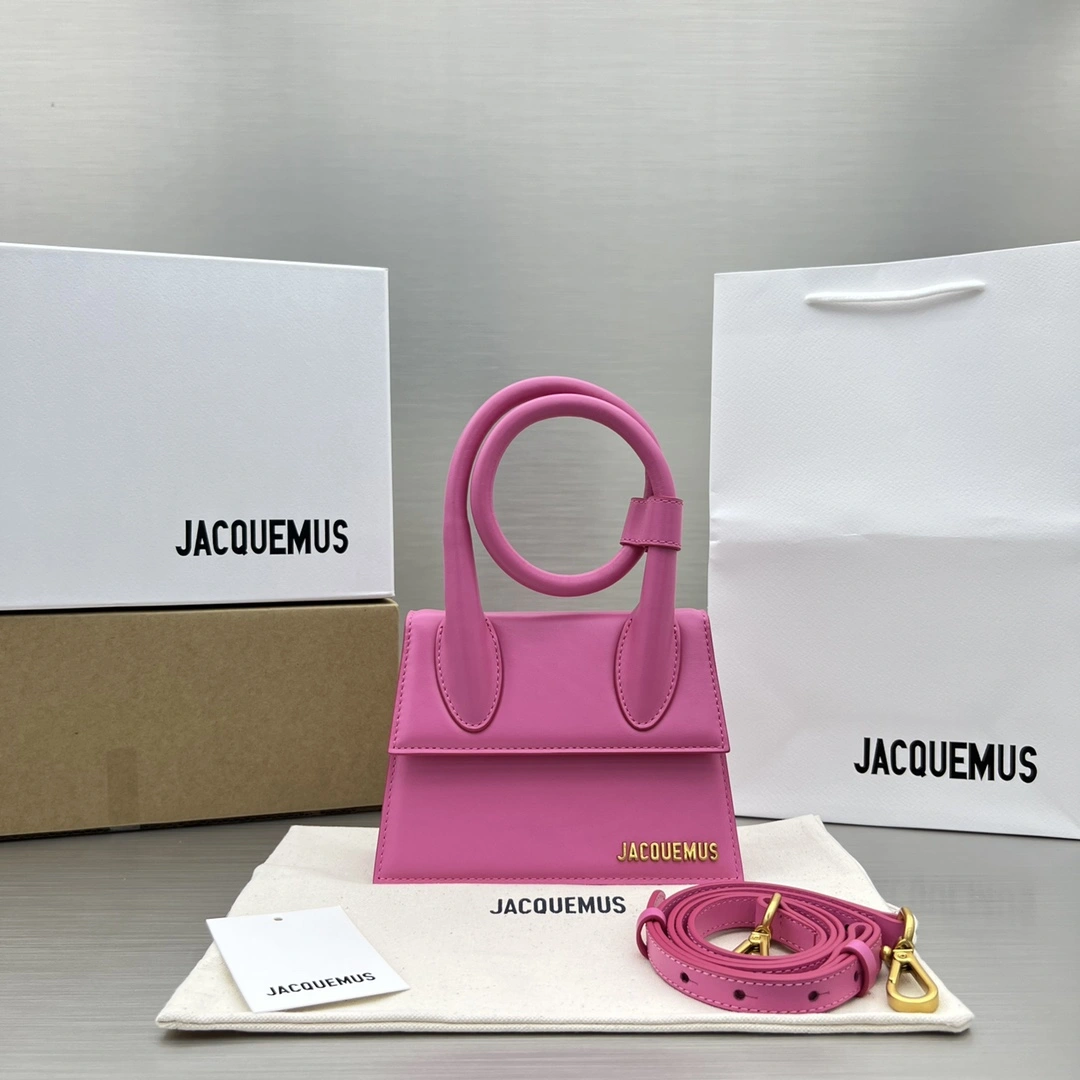 Versatile Jacquemus Top Handle Bags 69551