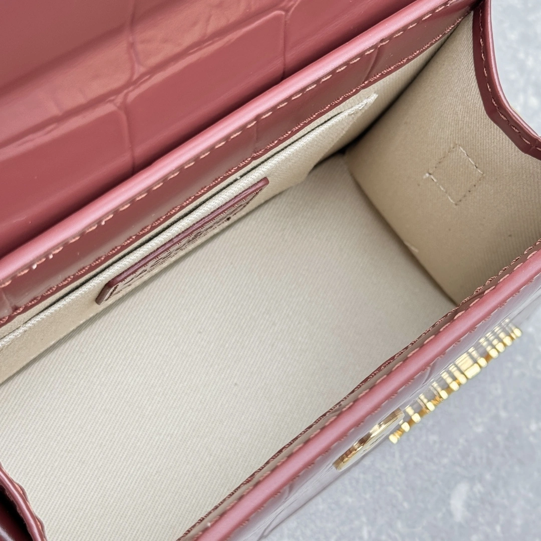 Functional Jacquemus Top Handle Bags 69553
