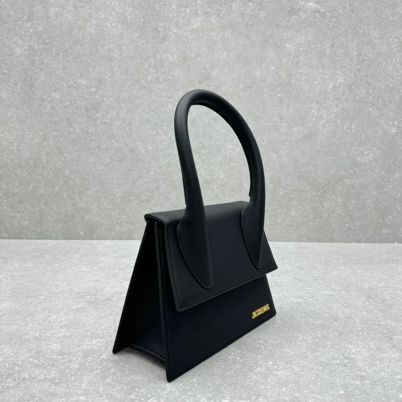 Comfortable Jacquemus Top Handle Bags 55728