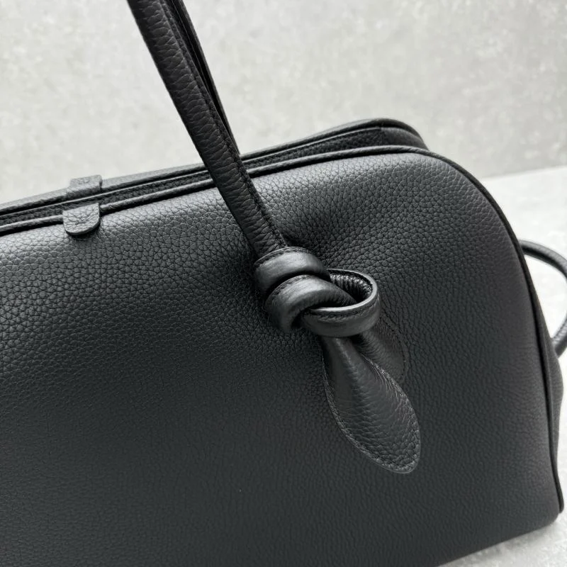 Sophisticated Jacquemus Top Handle Bags 55757