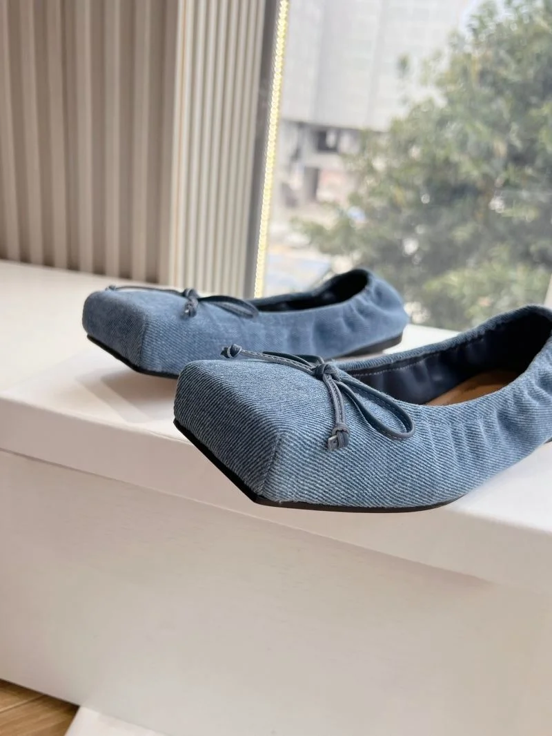 Snug Jacques Sandals 9947