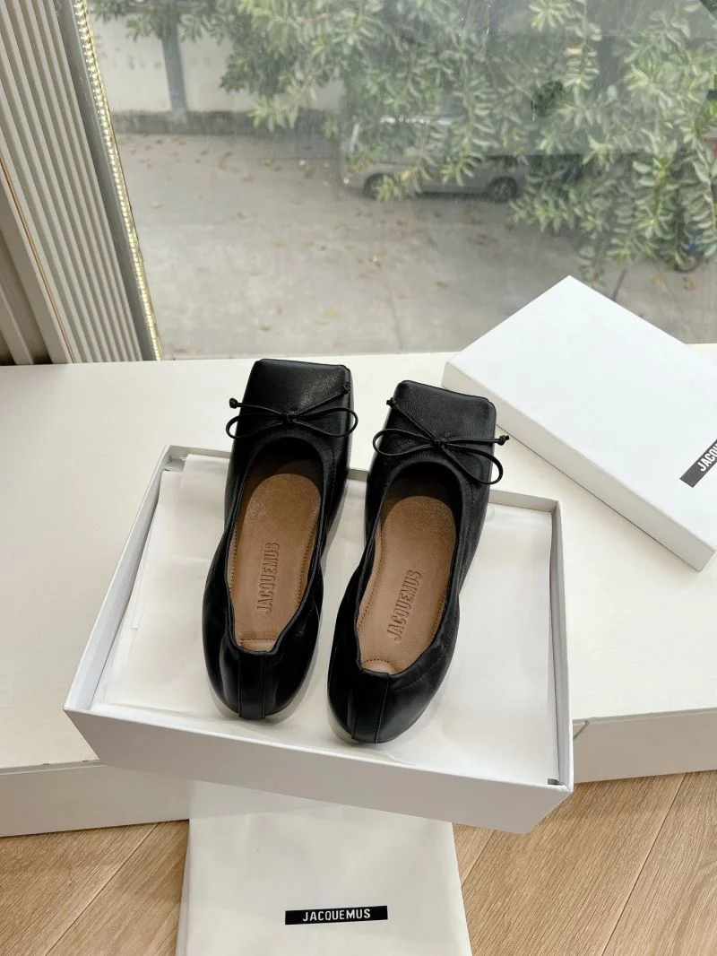 WellDesigned Jacques Sandals 9928