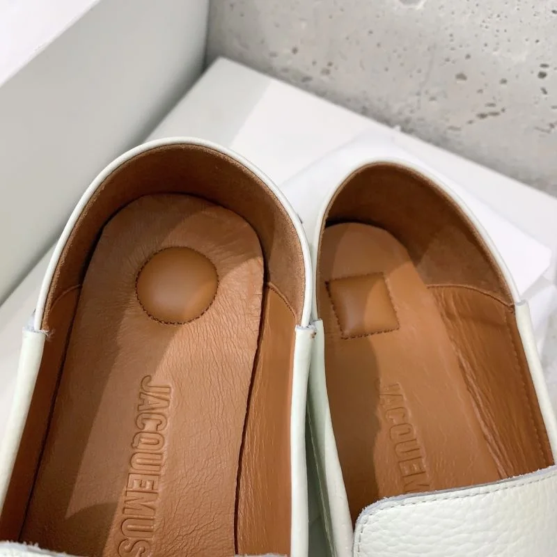 ModernLook Jacques Shoes 8002