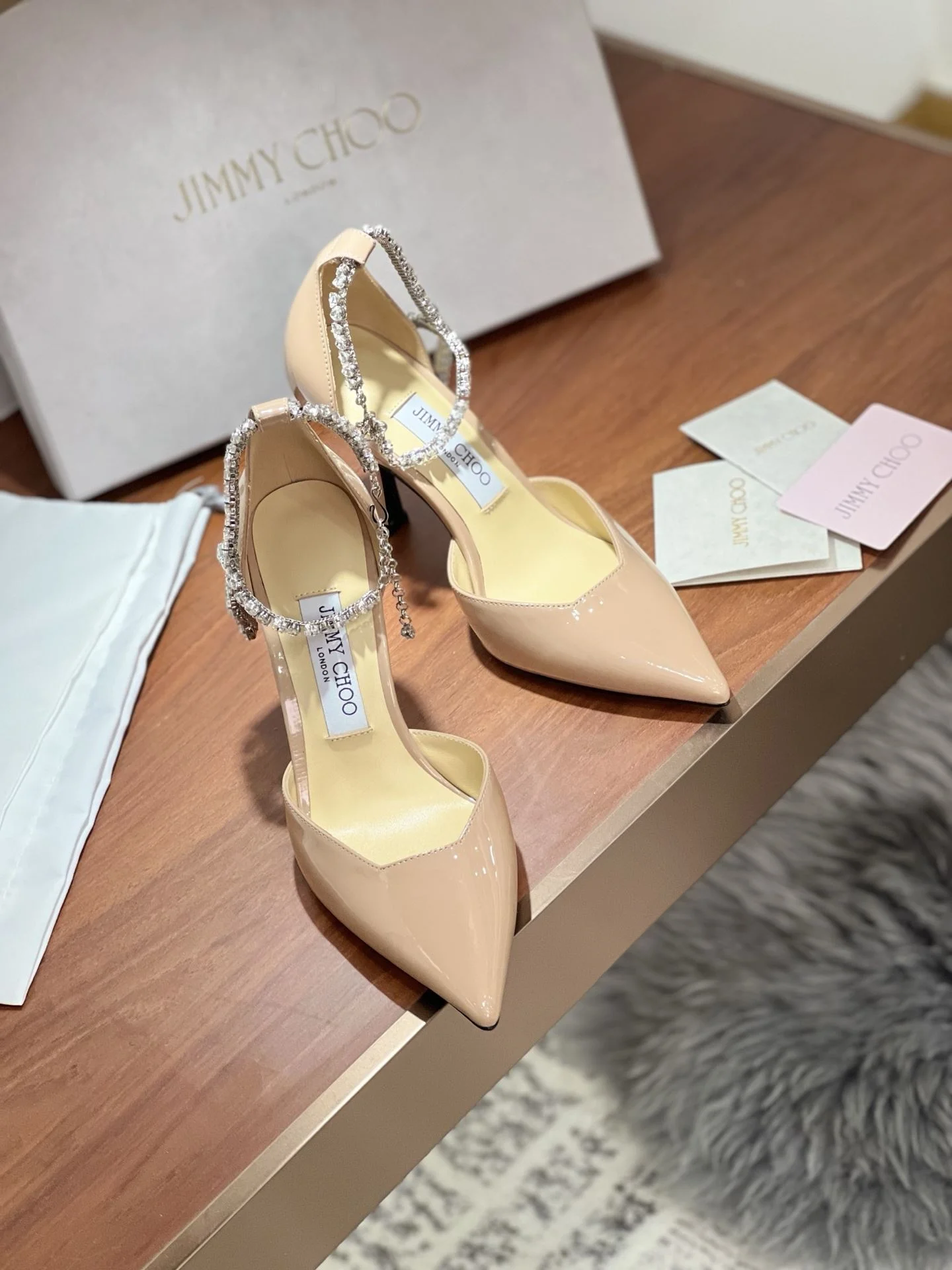 Jimmy Choo Sandals Compact 7952