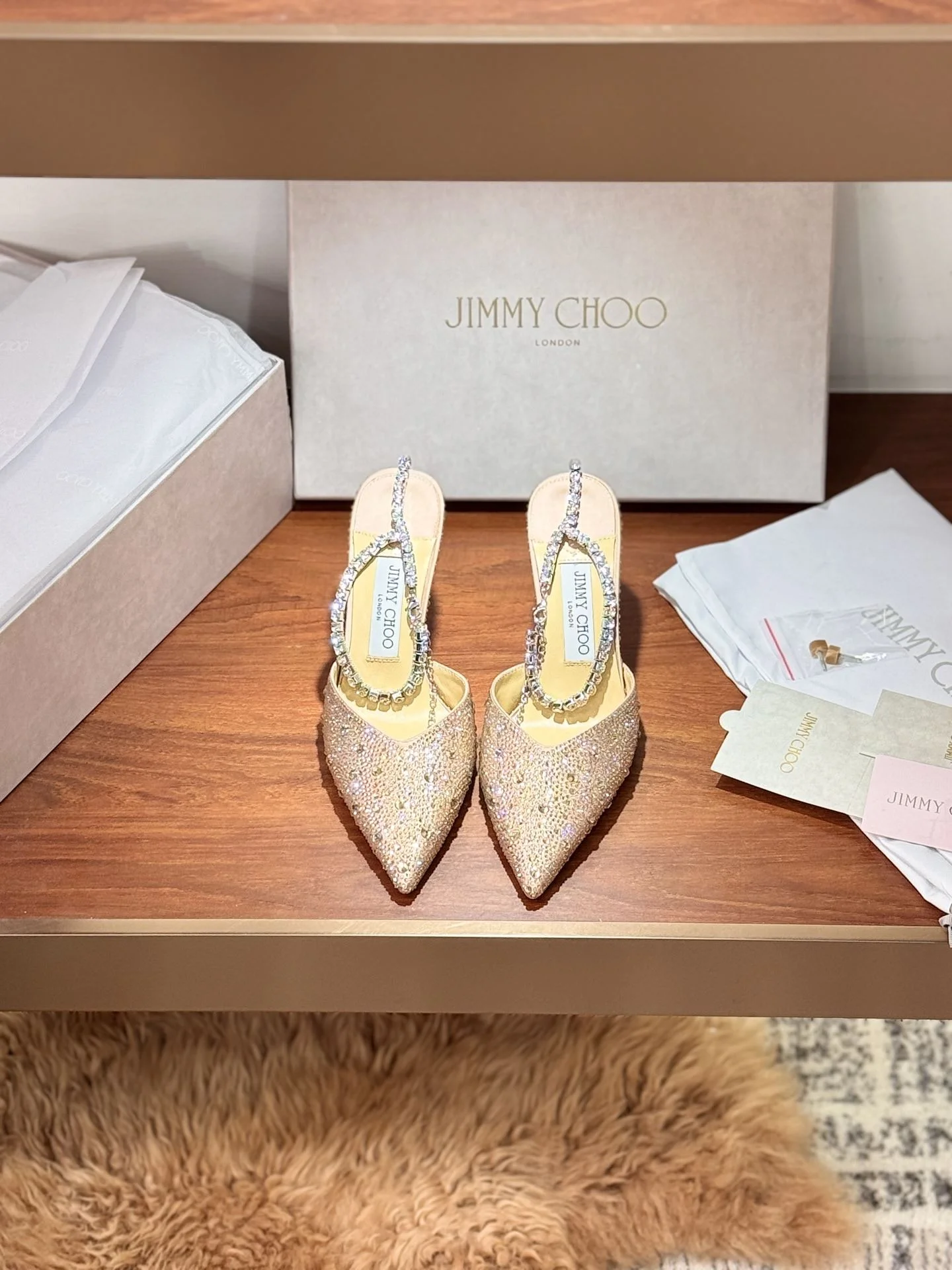 Flexible Jimmy Choo Sandals 7960