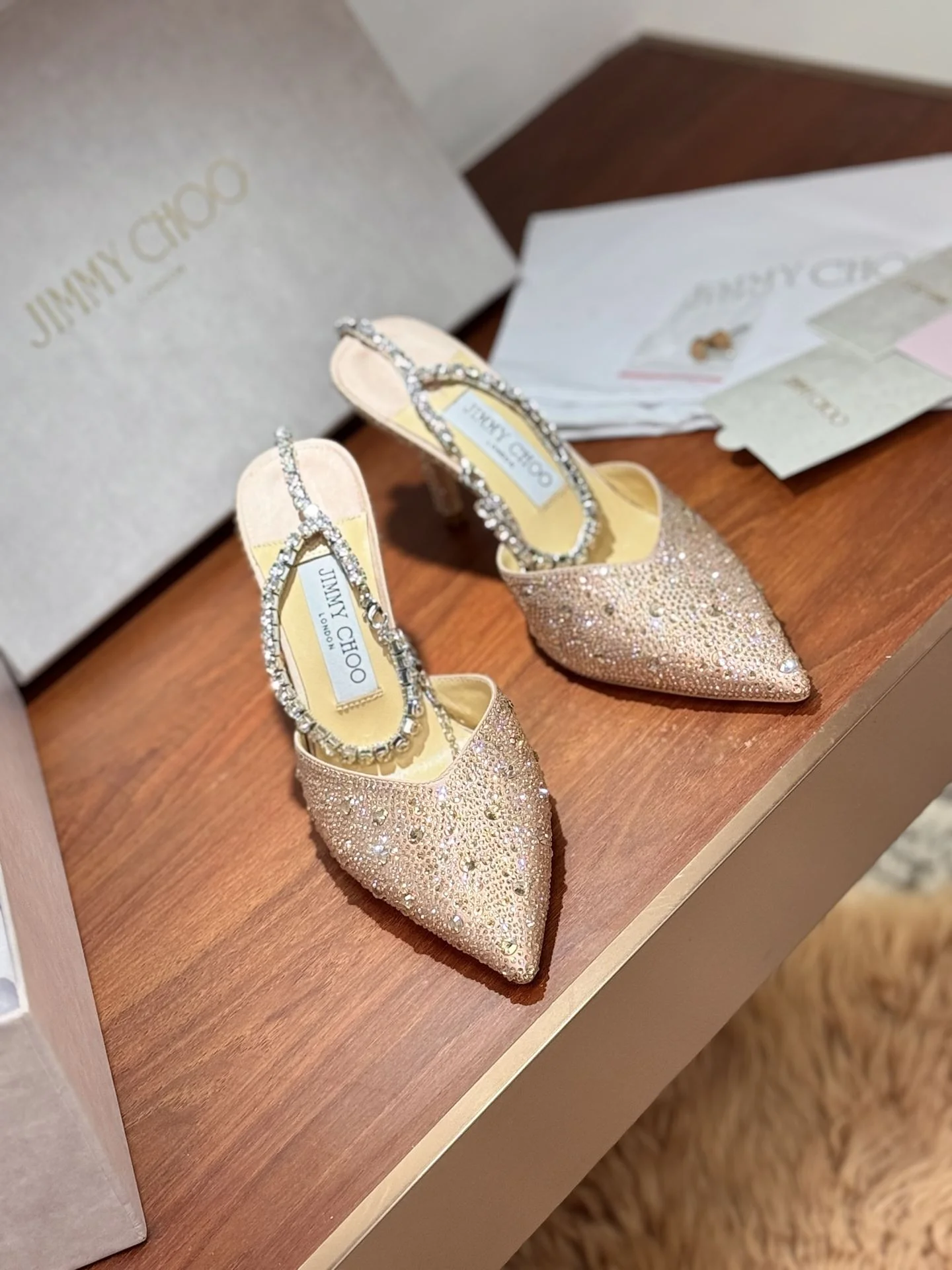 Flexible Jimmy Choo Sandals 7960
