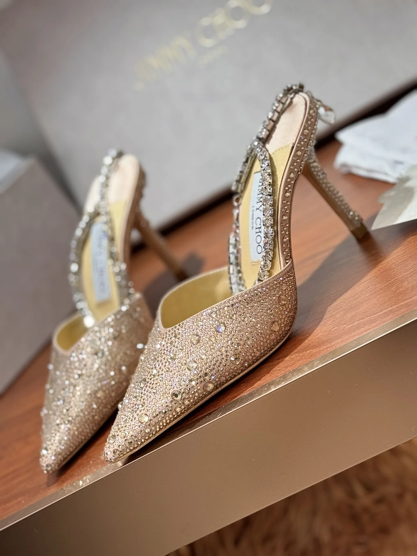 Flexible Jimmy Choo Sandals 7960