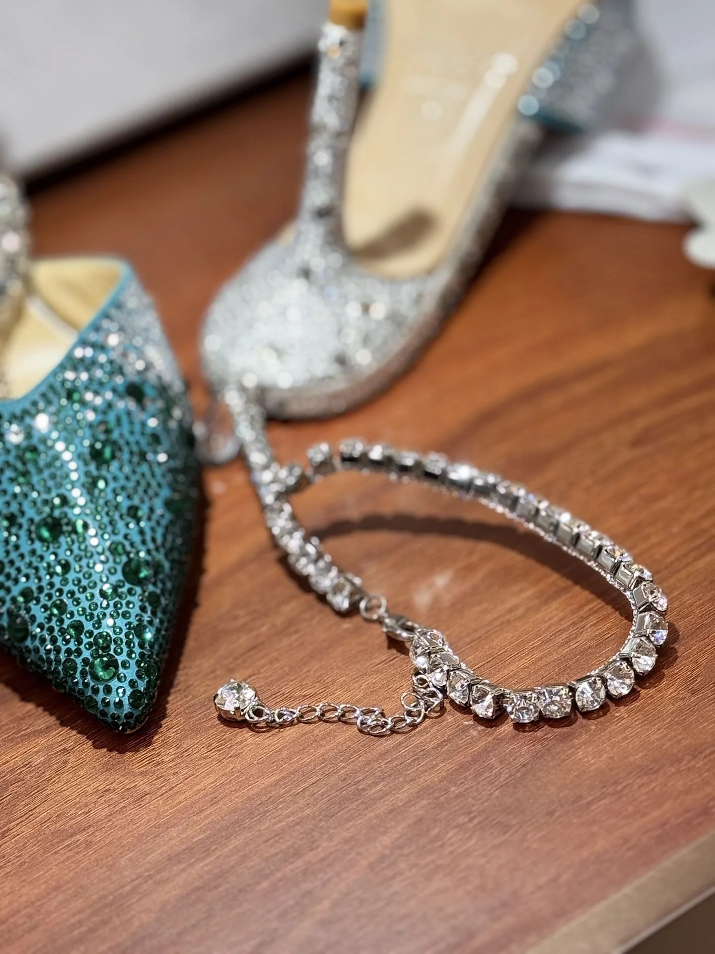 Bright Jimmy Choo Sandals 8057