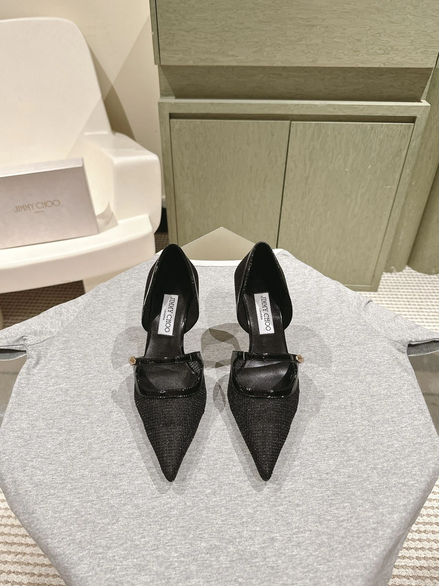 Jimmy Choo Sandals Versatile 7937
