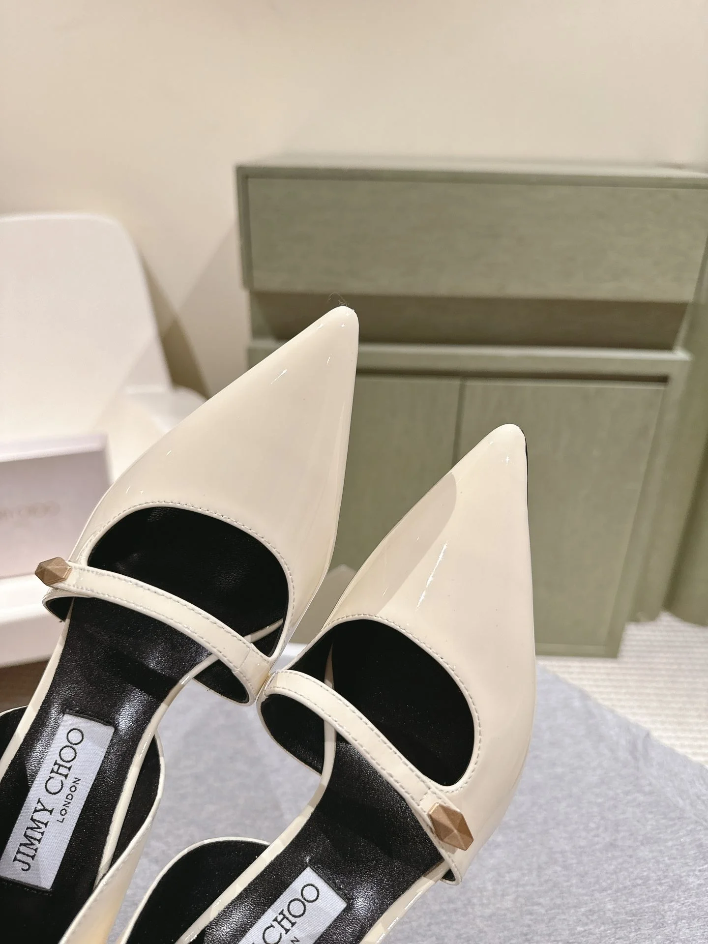 BestValue Jimmy Choo Sandals 7947