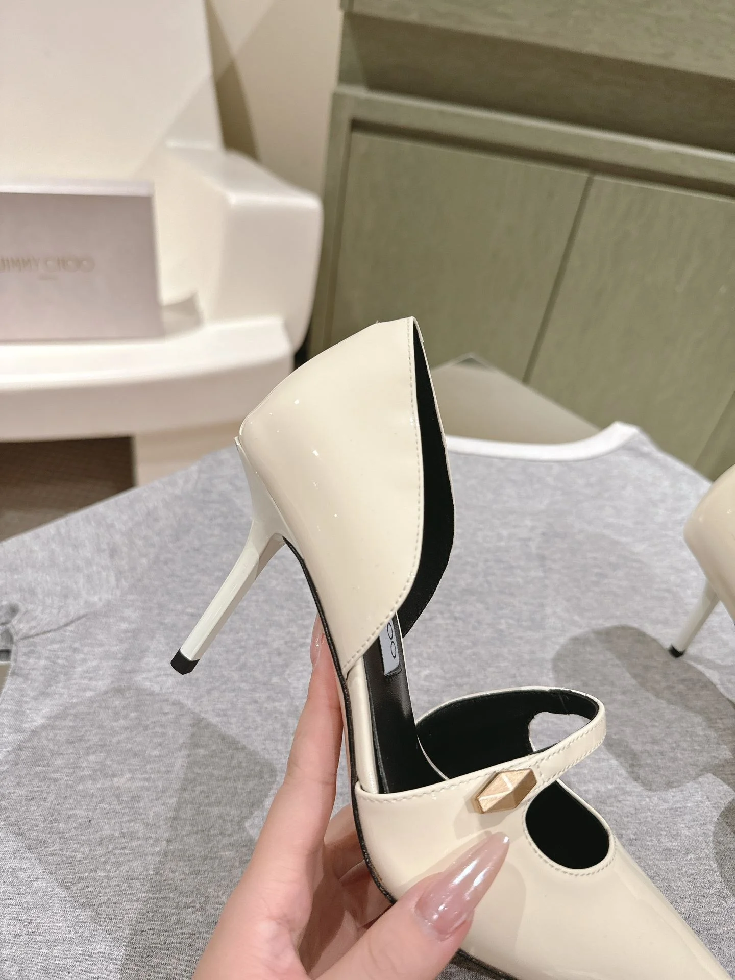 BestValue Jimmy Choo Sandals 7947
