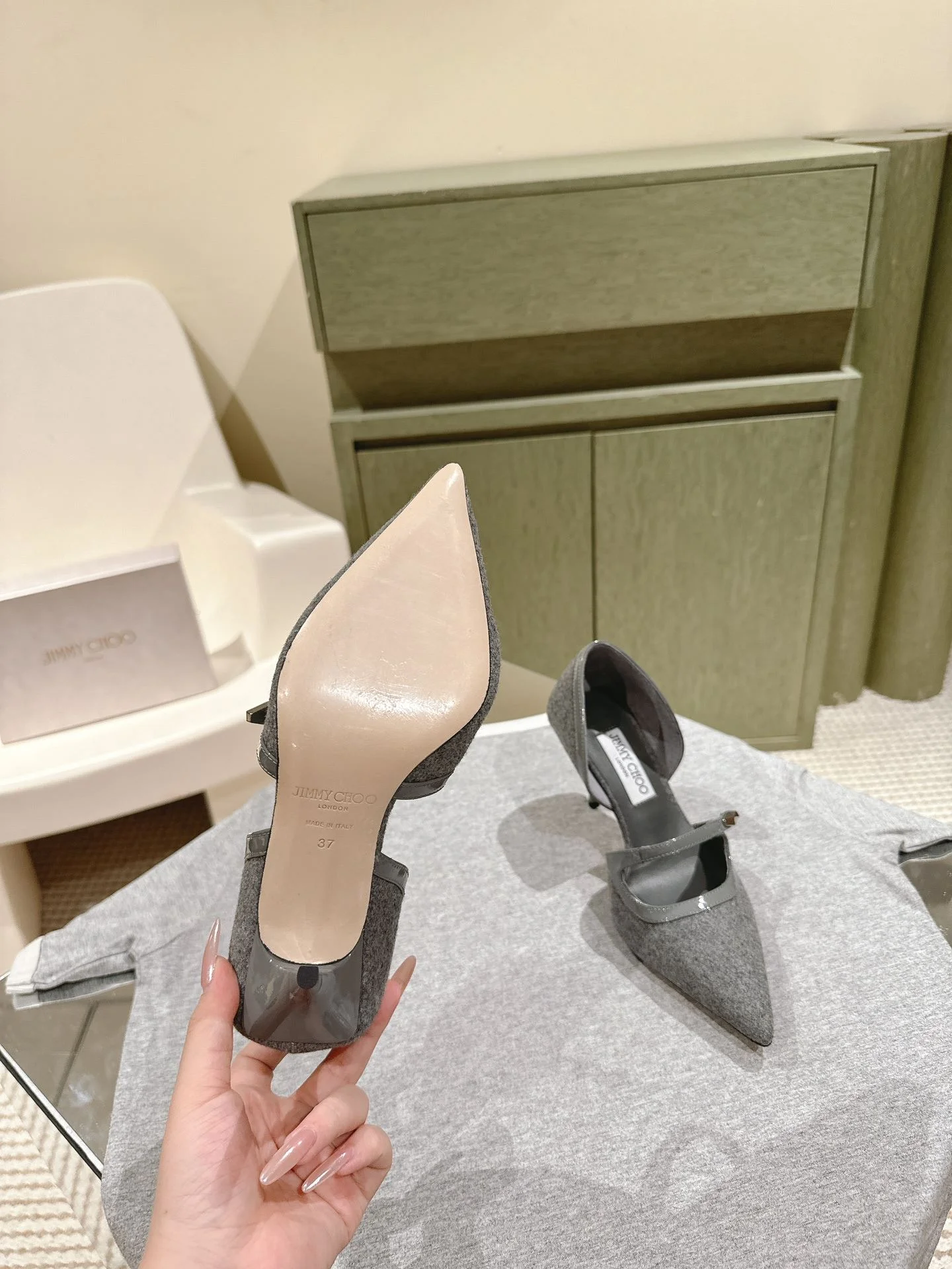 Modern Jimmy Choo Sandals 7935