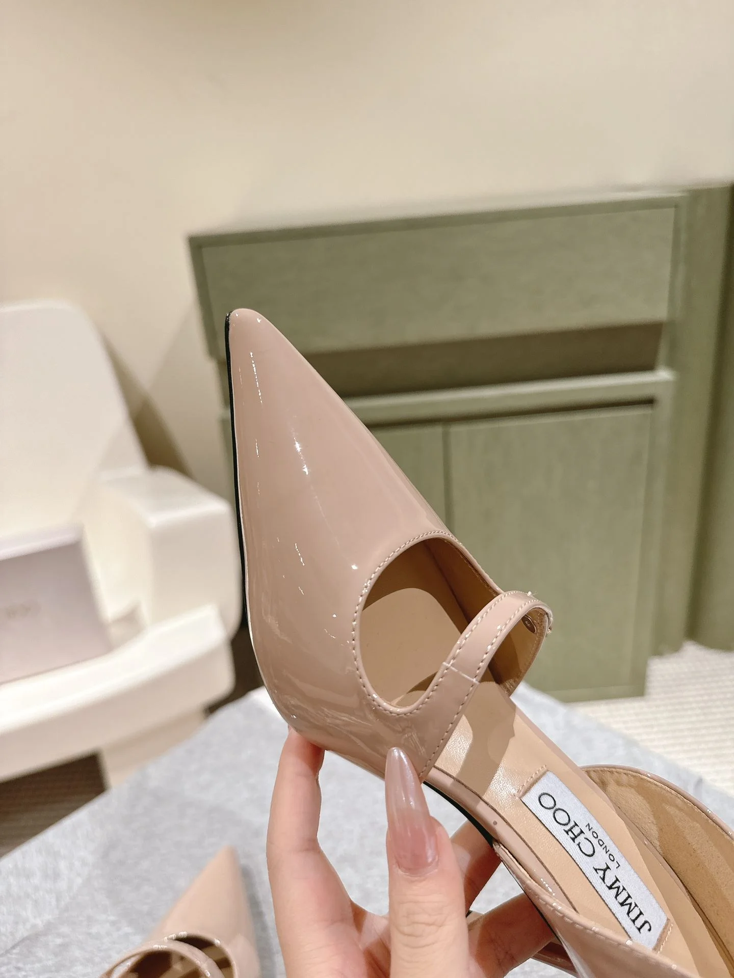 Flexible Jimmy Choo Sandals 7940