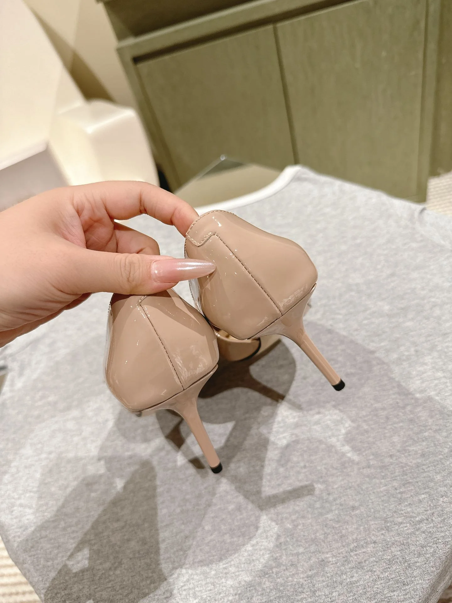 Flexible Jimmy Choo Sandals 7940