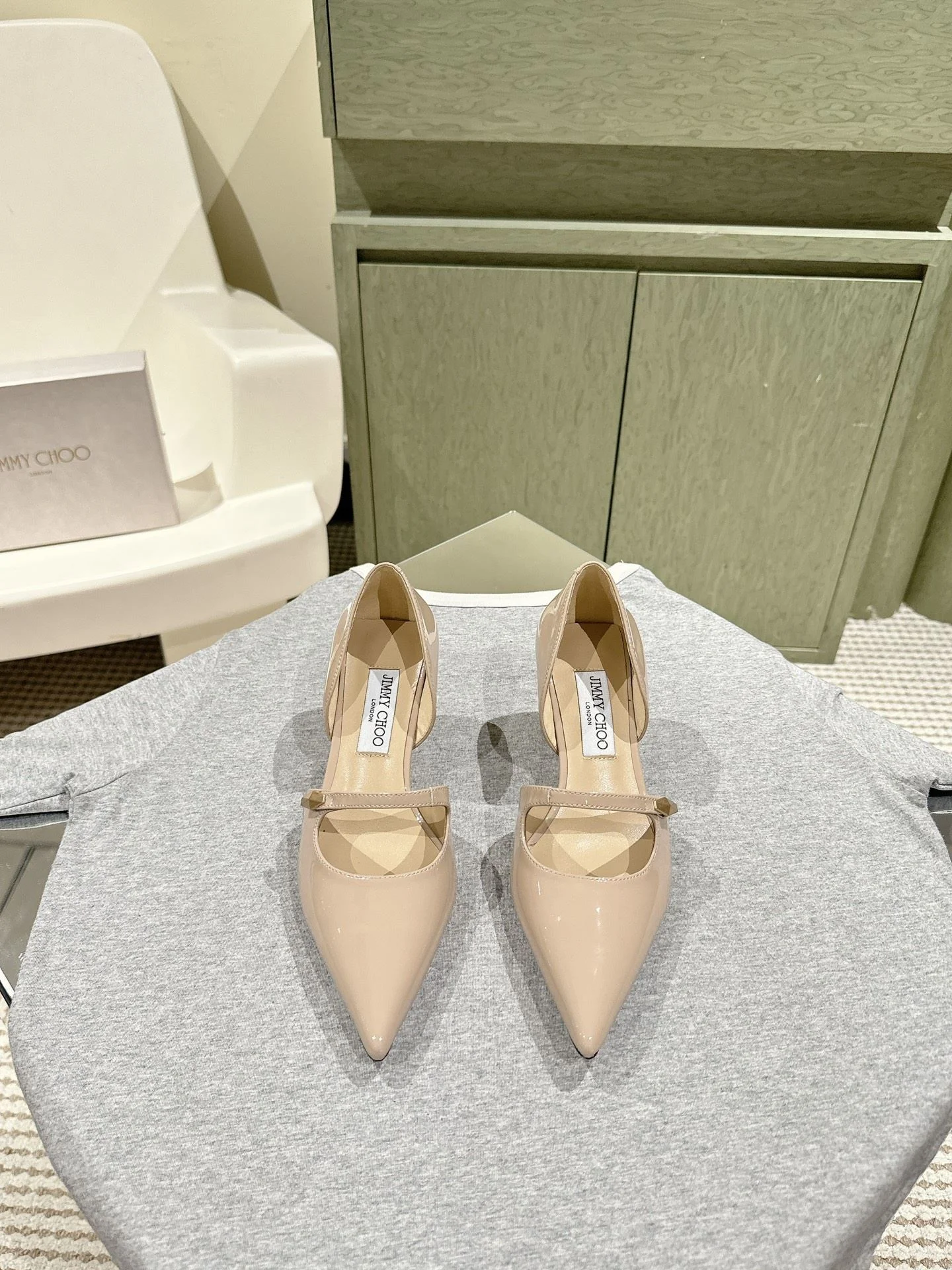 Jimmy Choo Sandals UrbanChic 7946