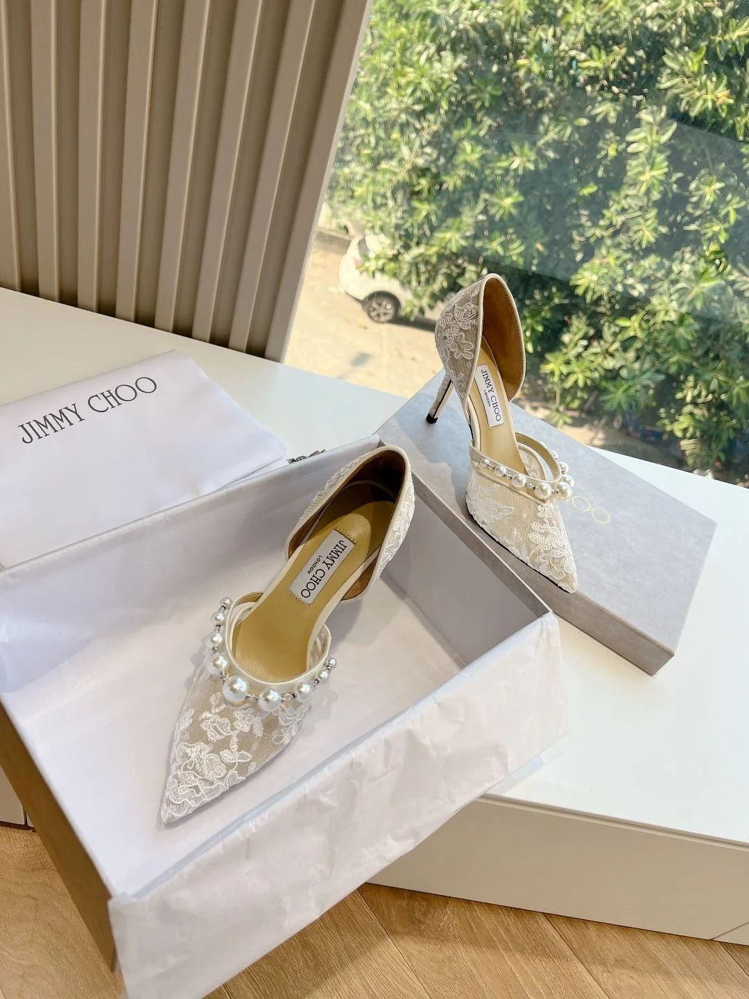 Jimmy Choo Sandals OdorResistant 7923