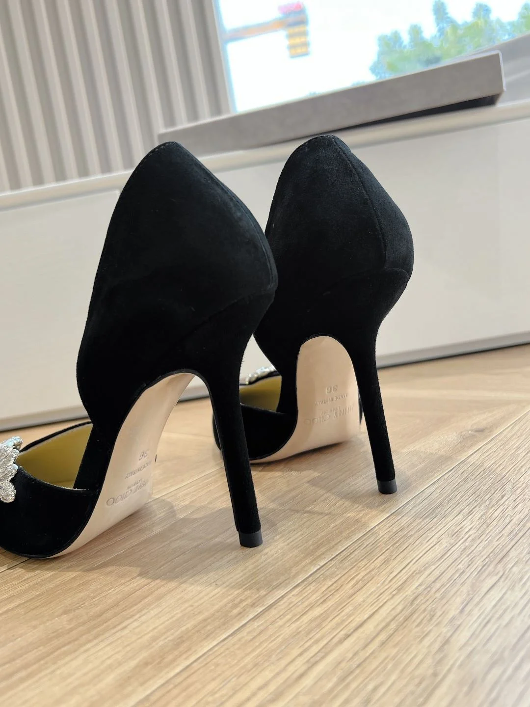 Modern Jimmy Choo Sandals 7969
