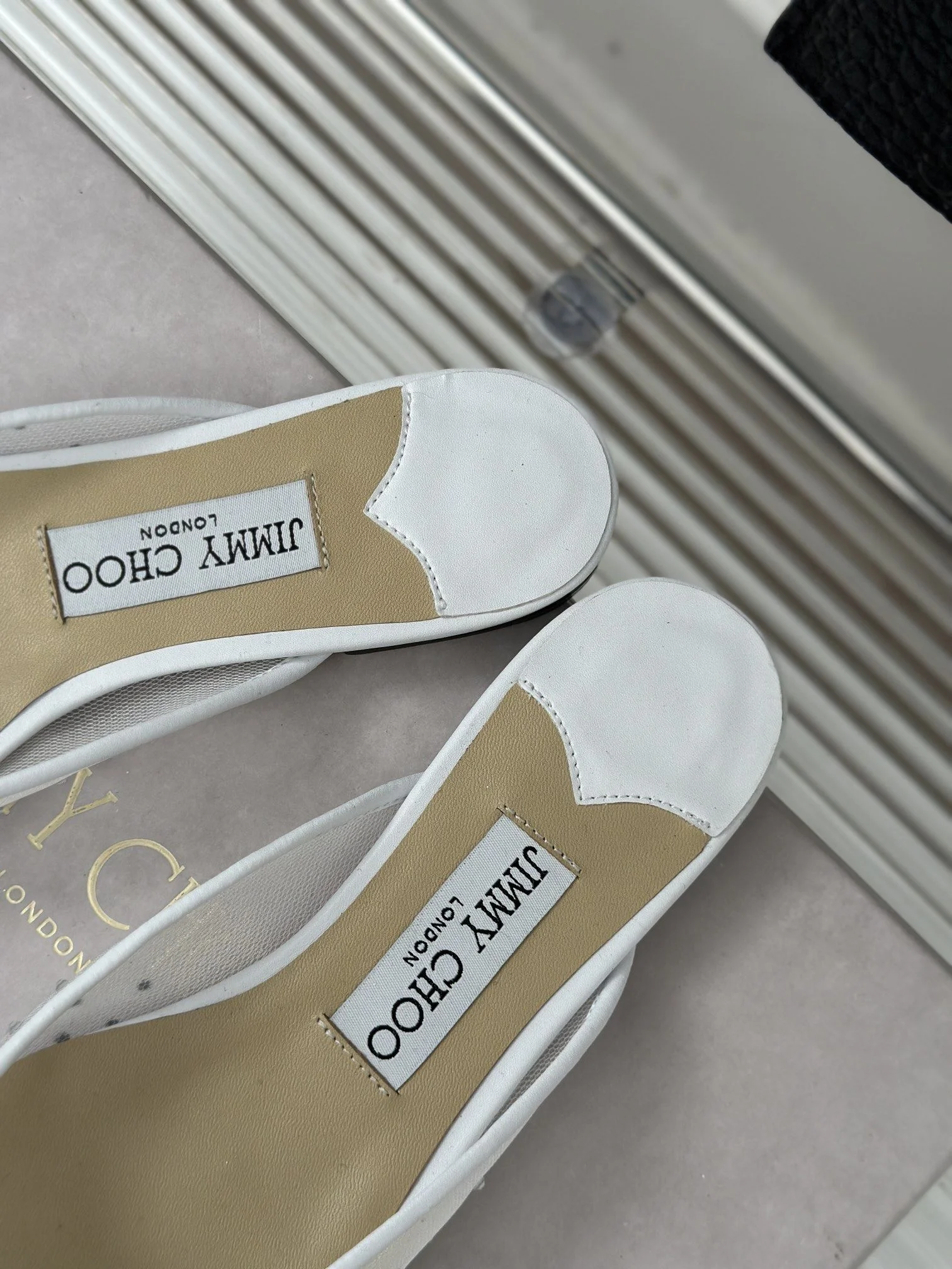 Flexible Jimmy Choo Sandals 7910