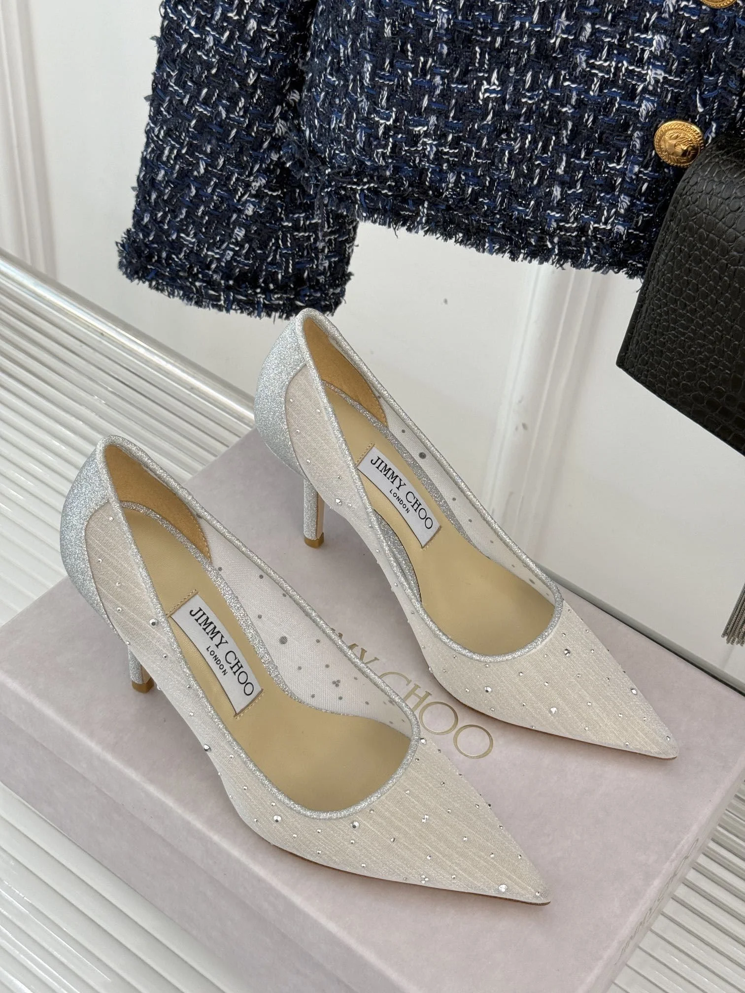 Jimmy Choo Shoes Fashionable 7908