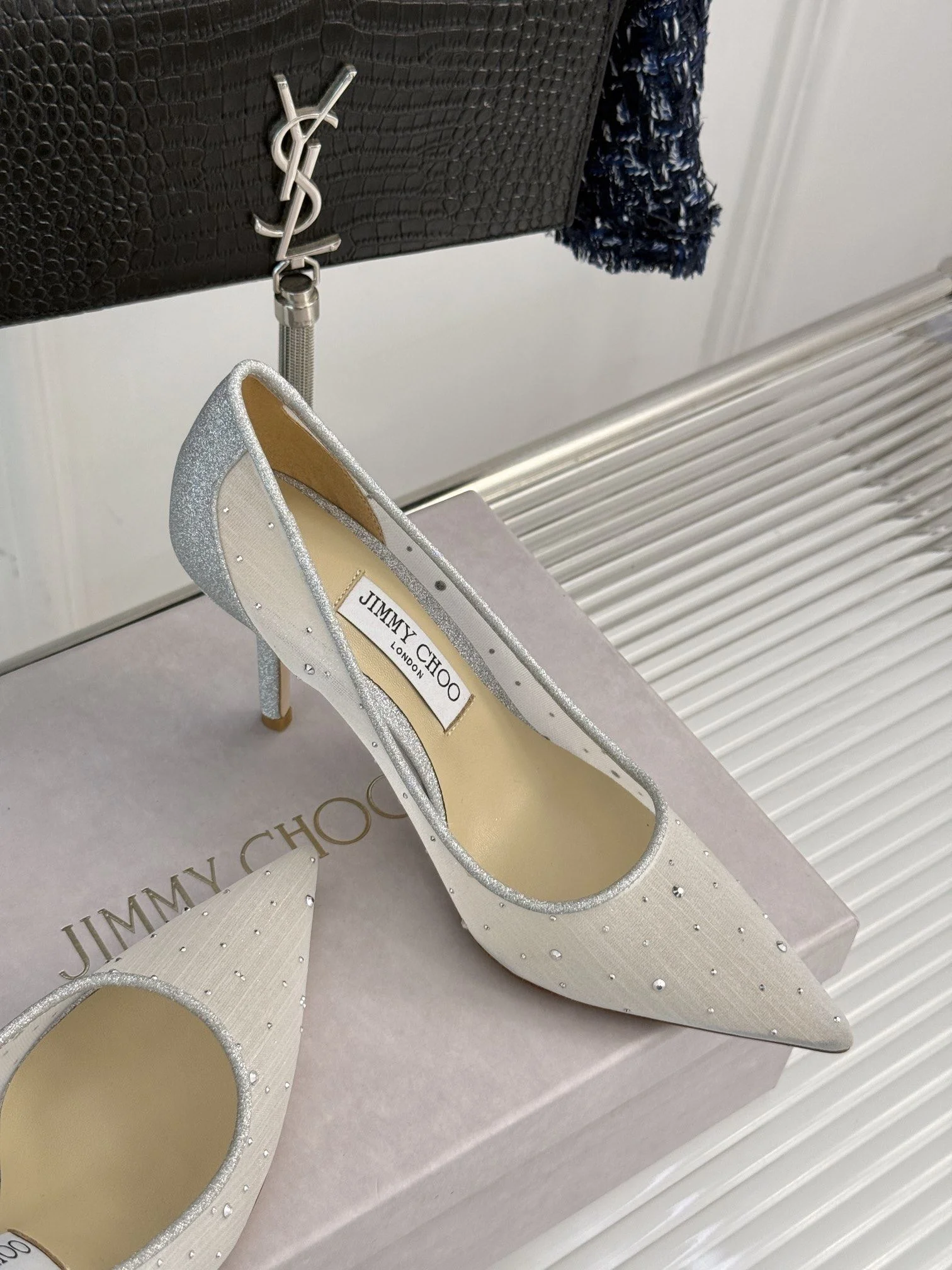 Jimmy Choo Shoes Fashionable 7908